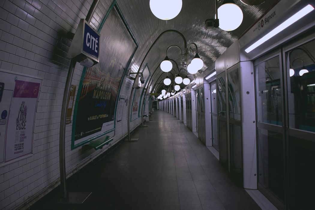 Les élections législatives ont vu la défaite du Rassemblement national arrivé 3e du second tour bien qu'il soit la première force politique en nombre de voix. Un scrutin qui a valeur de sursis pour les habitants des quartiers et les Français de confession musulmane. Edito. Mizane.info