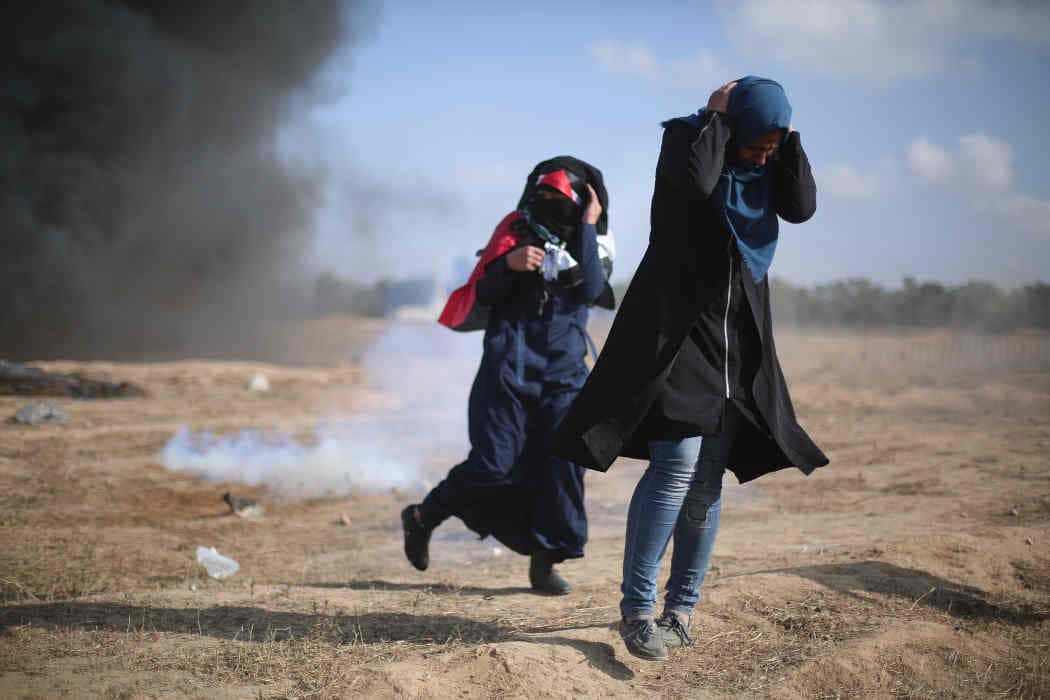 L'armée israélienne bombarde Rafah Mizane.info